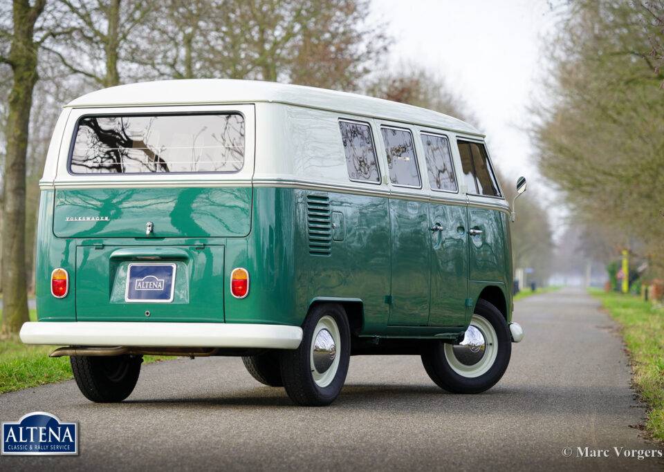 Image 15/60 of Volkswagen T1 camper (1964)