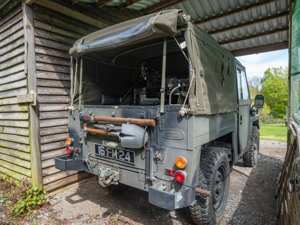 Image 27/50 de Land Rover 88 (1974)