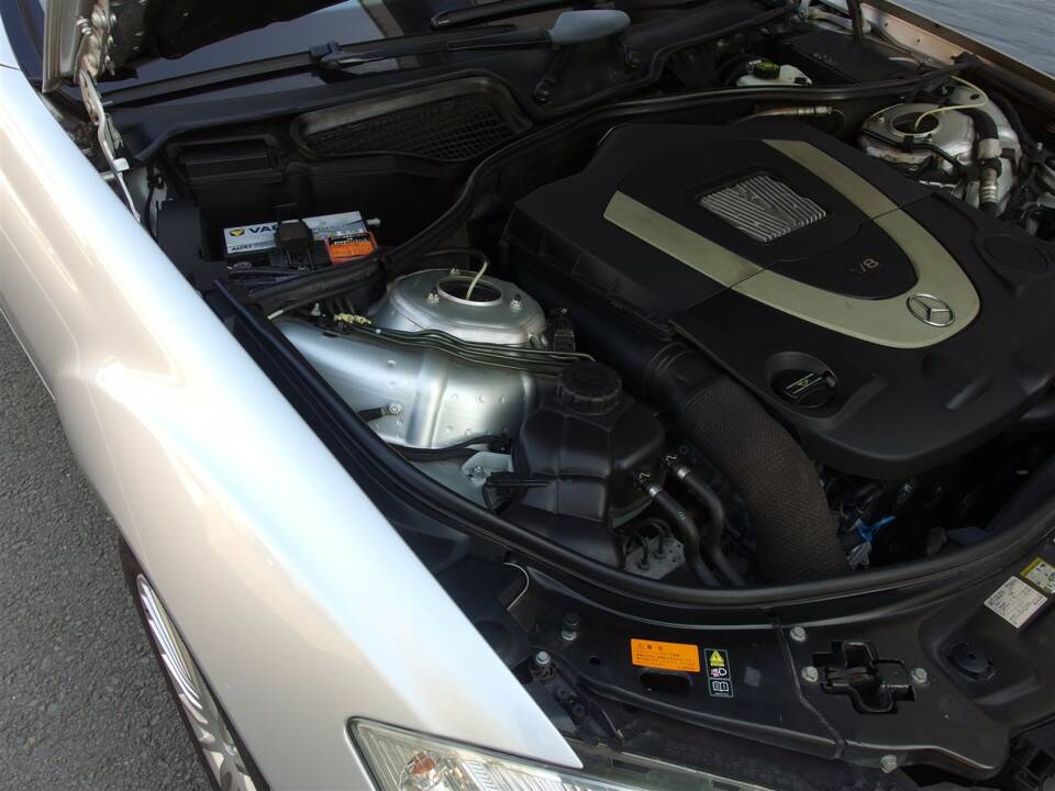 Image 78/98 of Mercedes-Benz S 500 L (2007)