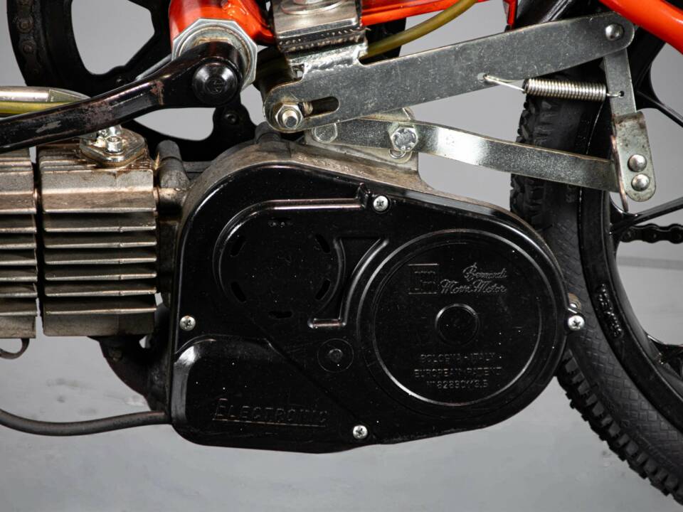 Afbeelding 30/50 van Pram DUMMY (1979)