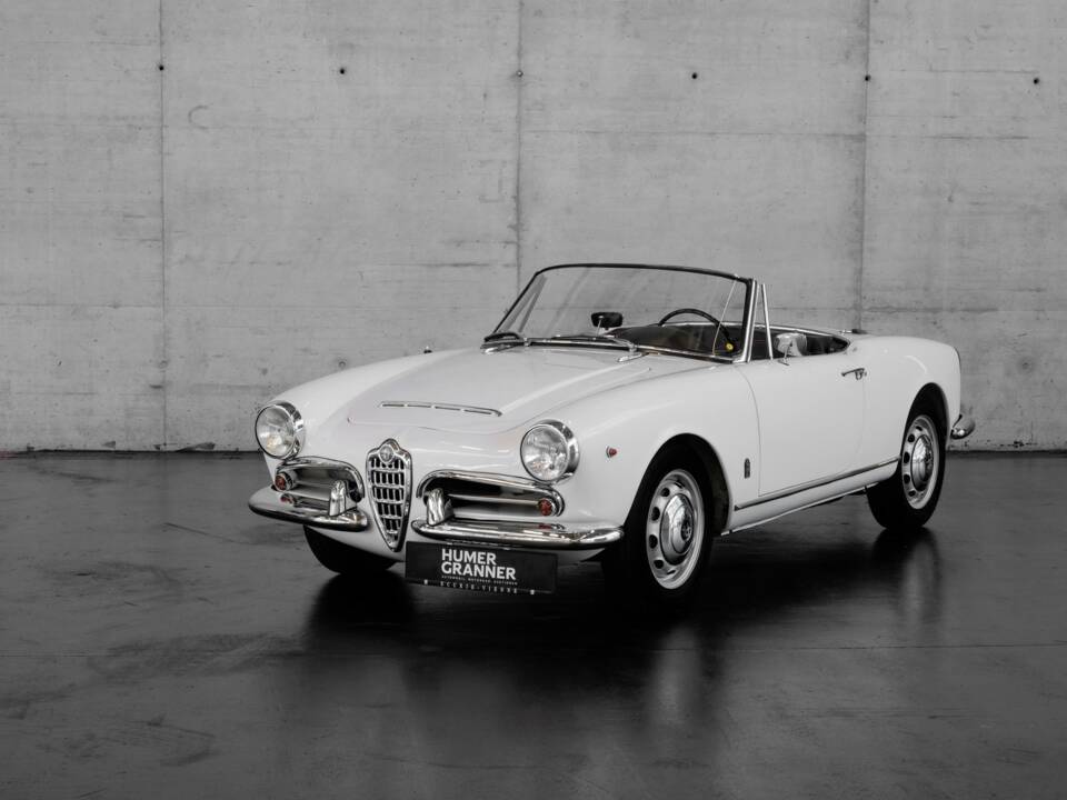 Afbeelding 4/48 van Alfa Romeo Giulia 1600 Spider (1963)