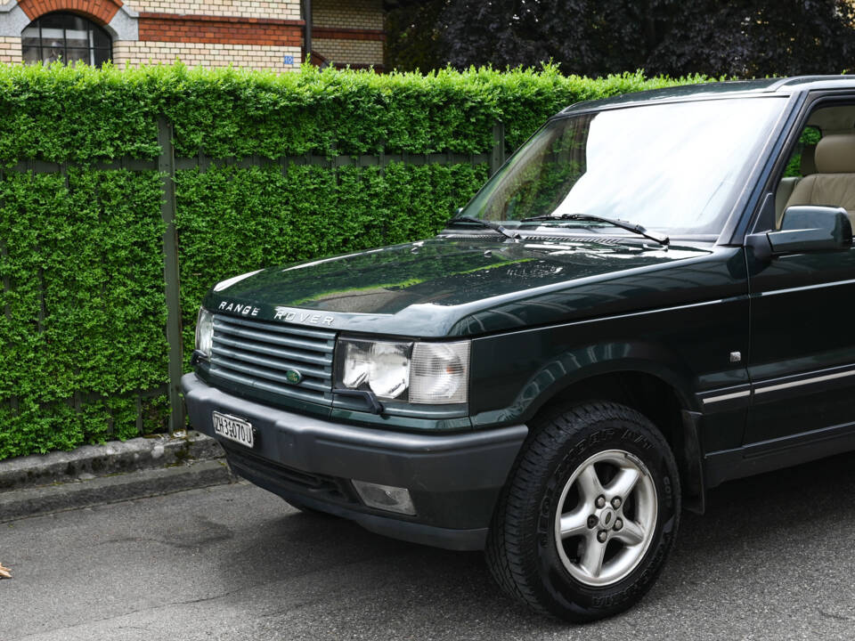 Bild 9/27 von Land Rover Range Rover 4.6 Vogue (2000)