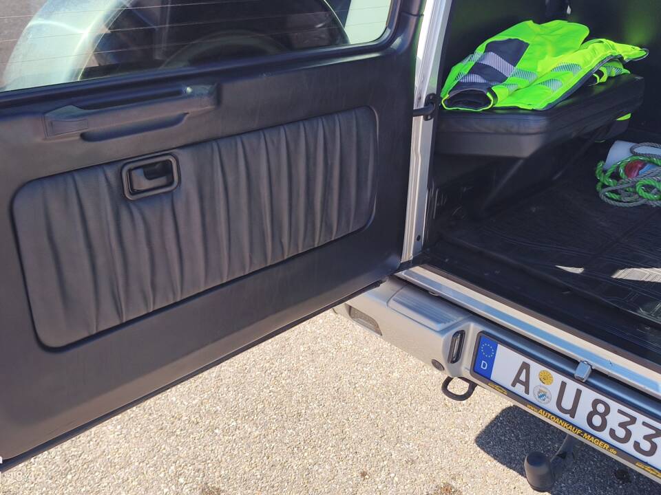Imagen 11/23 de Mercedes-Benz G 400 CDI (LWB) (2002)