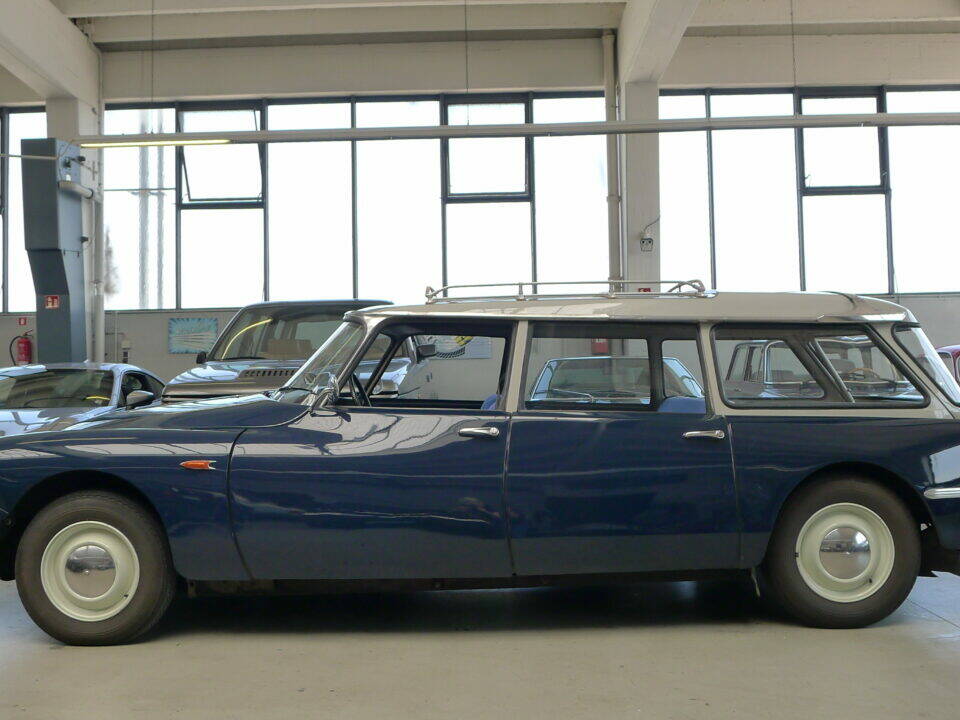 Imagen 1/49 de Citroën ID 19 Break (1967)