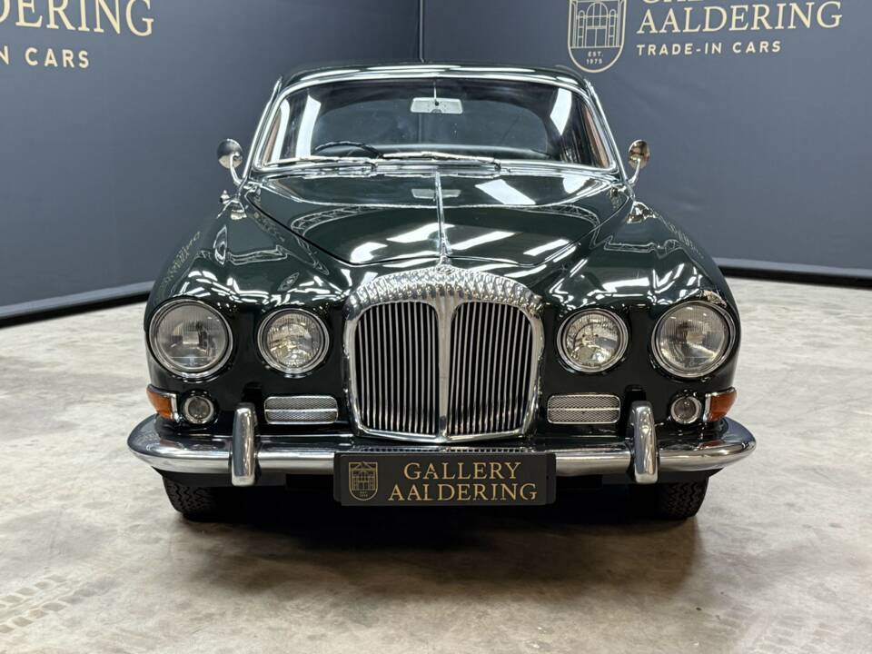 Bild 5/50 von Daimler Sovereign 420 (1968)