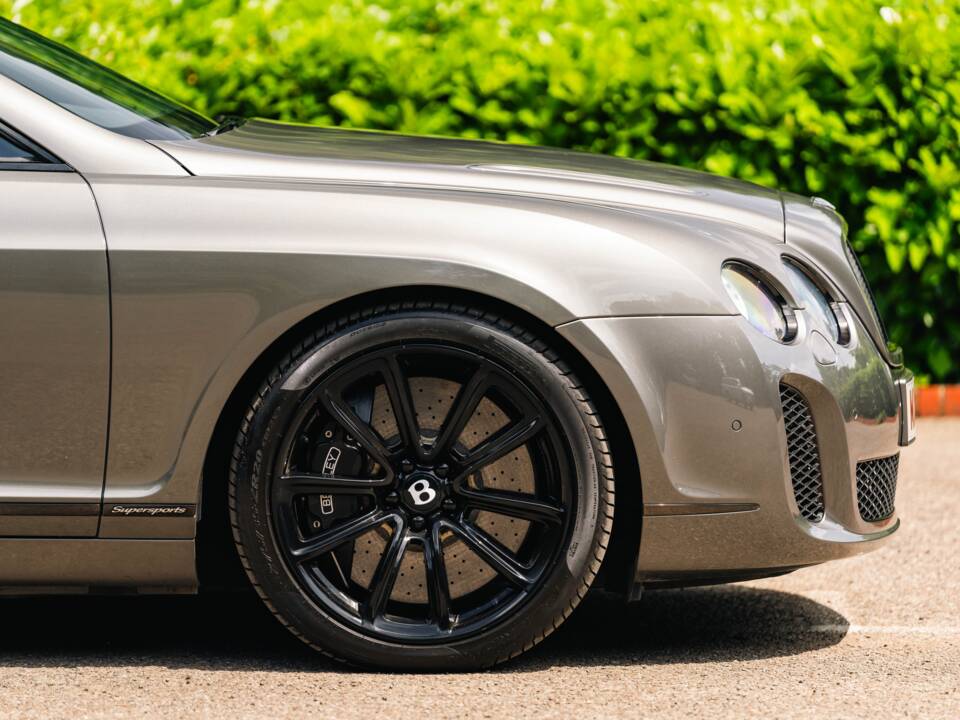 Immagine 19/50 di Bentley Continental GTC (2010)