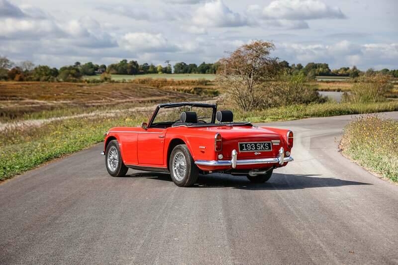 Image 6/30 of Triumph TR 5 PI (1968)