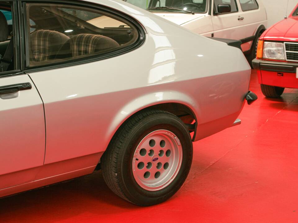 Image 9/34 of Ford Capri 2,8i (1981)