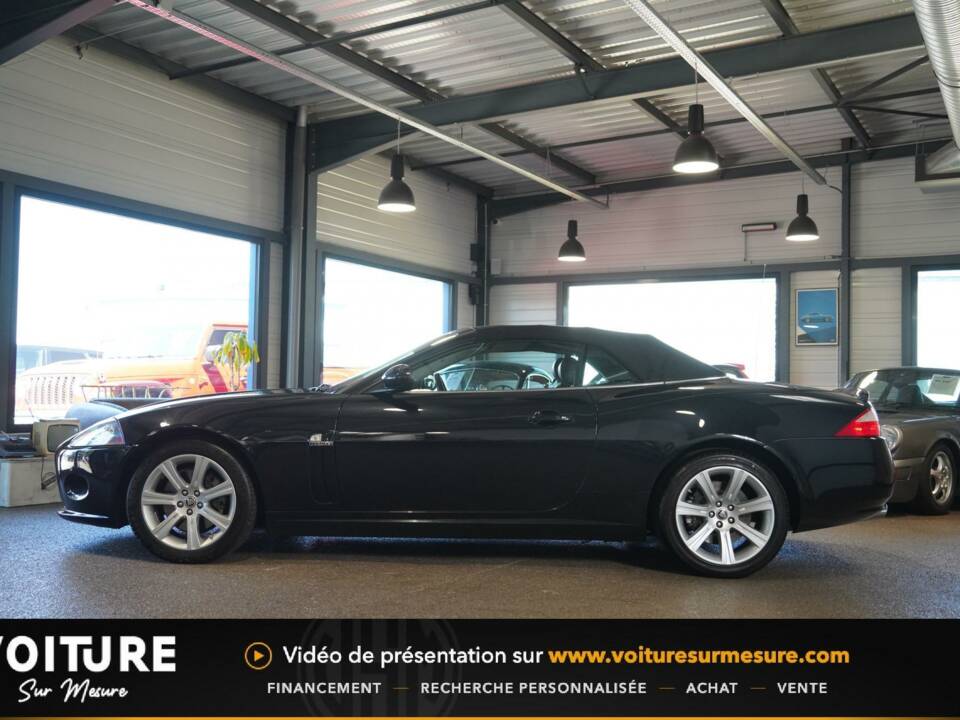Image 8/37 of Jaguar XK 4.2 (2006)