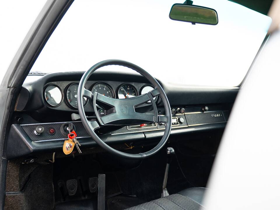 Image 24/40 of Porsche 911 2.2 S (1971)