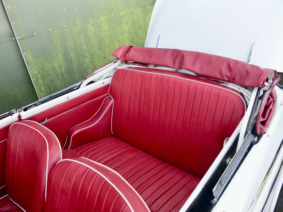 Imagen 45/50 de Sunbeam Rapier Mk IIIA (1963)