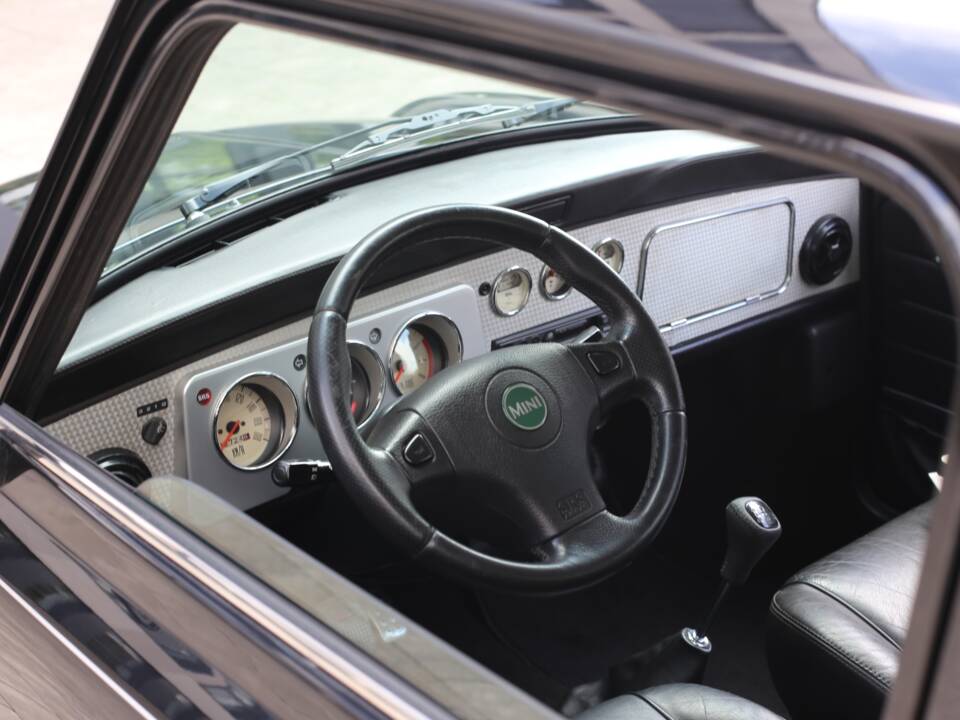 Immagine 32/38 di Mini Cooper 1.3i MPI (1999)