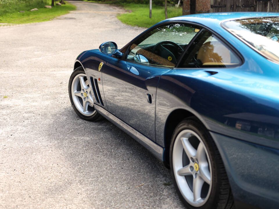 Image 63/72 de Ferrari 550 Maranello (1997)