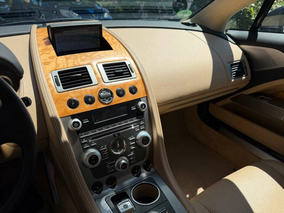 Bild 15/37 von Aston Martin Rapide (2010)