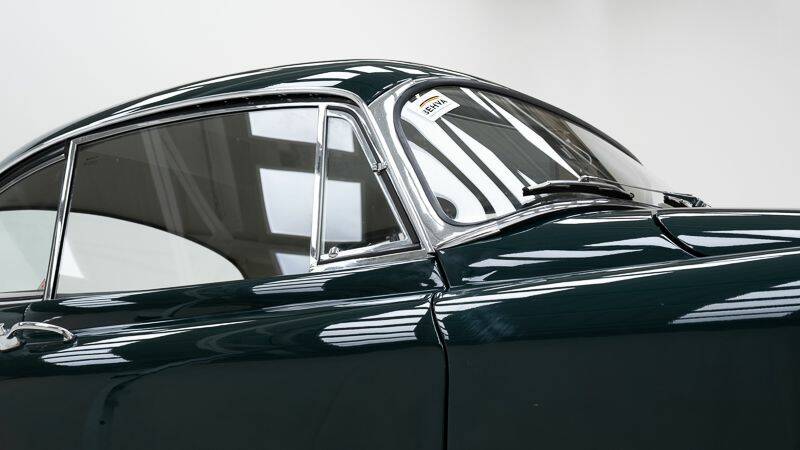 Imagen 13/15 de Jaguar XK 150 3.8 SE FHC (1960)