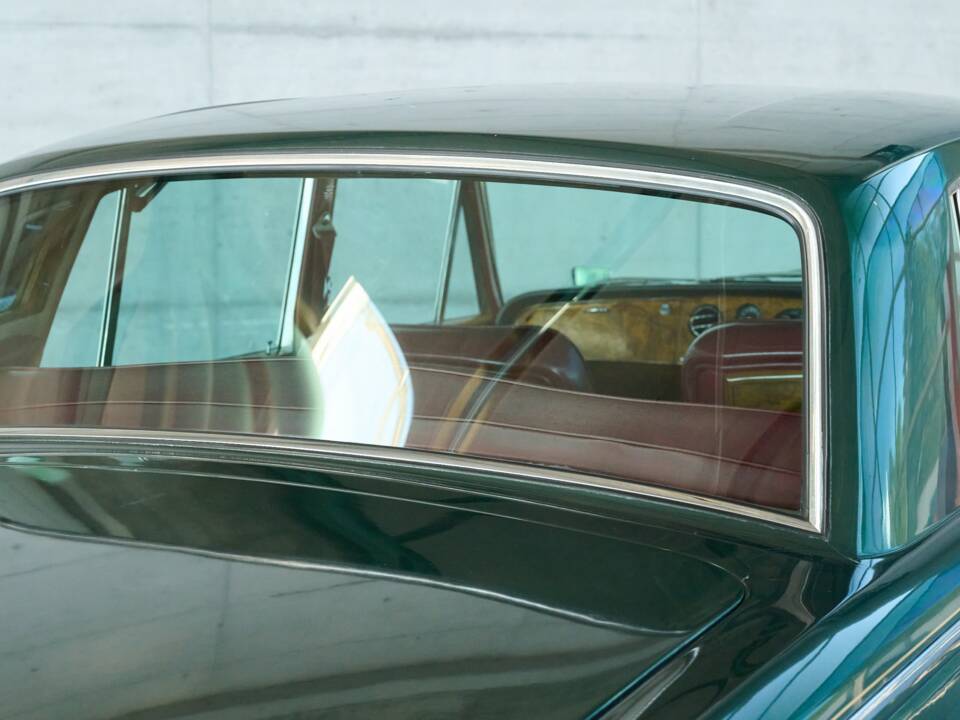 Bild 30/50 von Bentley T 1 (1969)