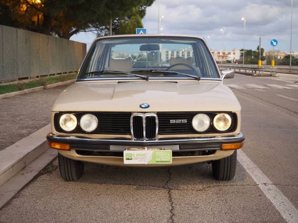Afbeelding 7/50 van BMW 525 (1975)