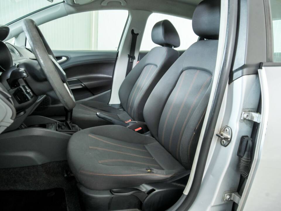 Immagine 30/44 di SEAT Ibiza 1.2 TDI (2012)