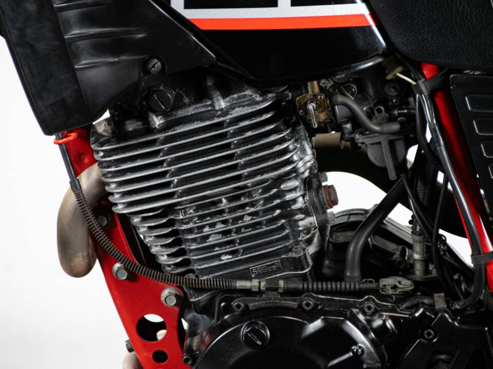 Image 20/50 of Yamaha XT 600 E (1985)