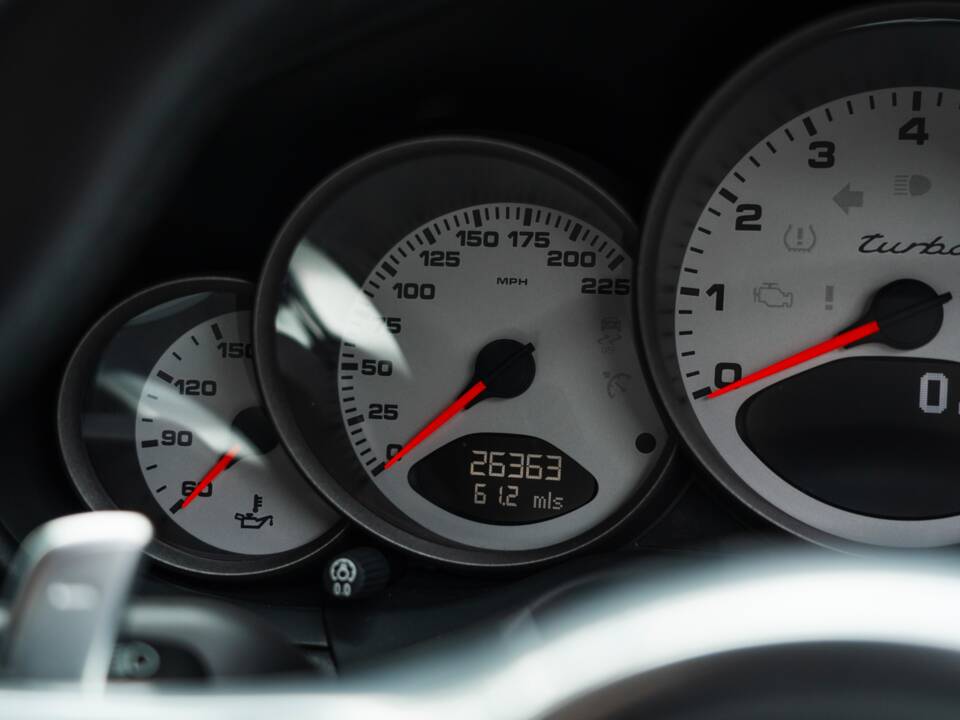 Bild 38/57 von Porsche 911 Turbo (2011)