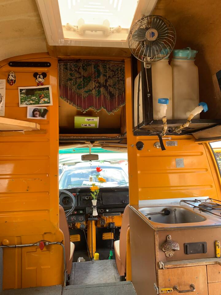 Image 9/12 de Volkswagen T2b minibus (1979)