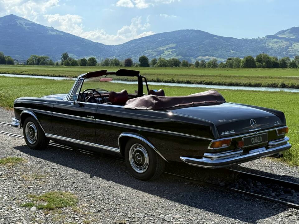 Bild 5/73 von Mercedes-Benz 280 SE 3,5 (1970)