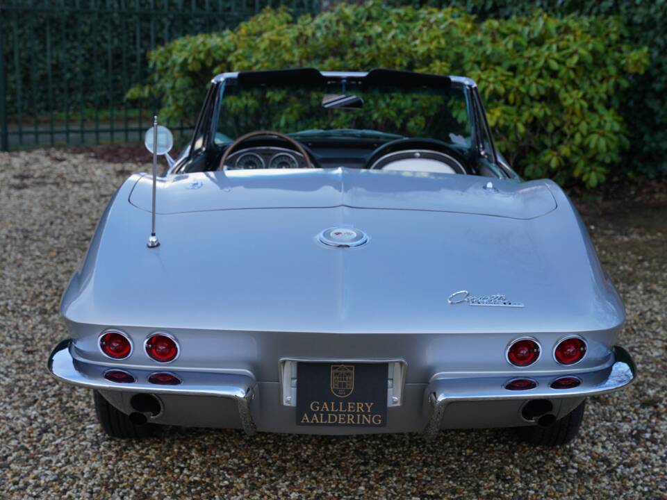 Image 19/50 of Chevrolet Corvette Sting Ray Convertible (1964)