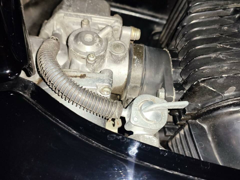 Afbeelding 11/52 van Honda CB 400 N (1982)