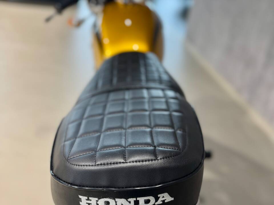 Immagine 16/34 di Honda DUMMY (1972)