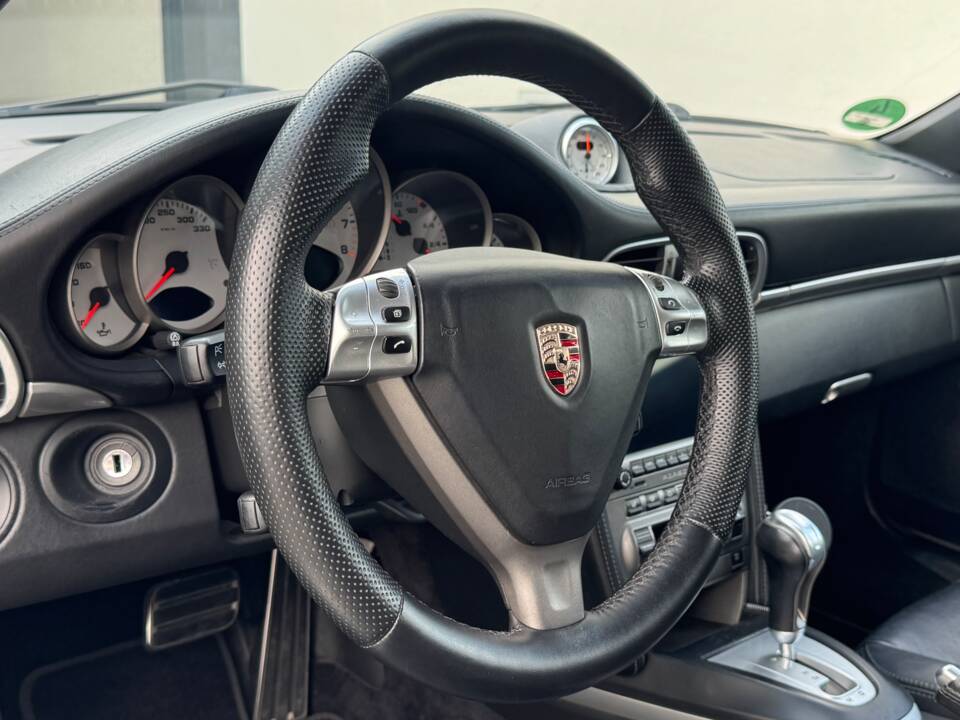Image 50/59 of Porsche 911 Carrera S (2006)