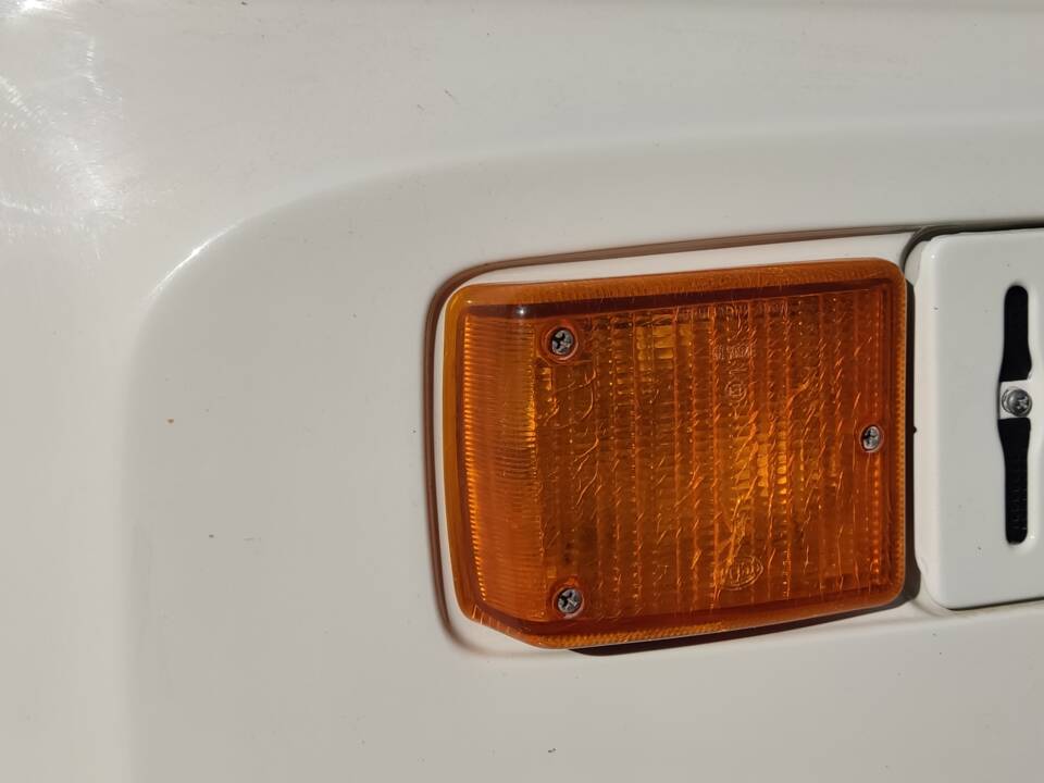 Bild 29/98 von Volkswagen T2b Kastenwagen (1979)