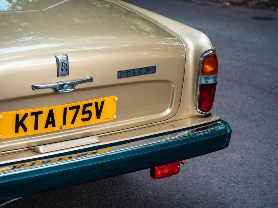 Image 8/36 of Rolls-Royce Silver Shadow II (1980)