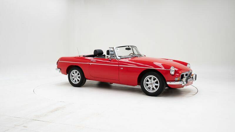 Image 3/15 of MG MGB (1973)