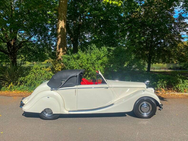 Imagen 10/50 de Jaguar Mk IV 3,5 Litre (1947)