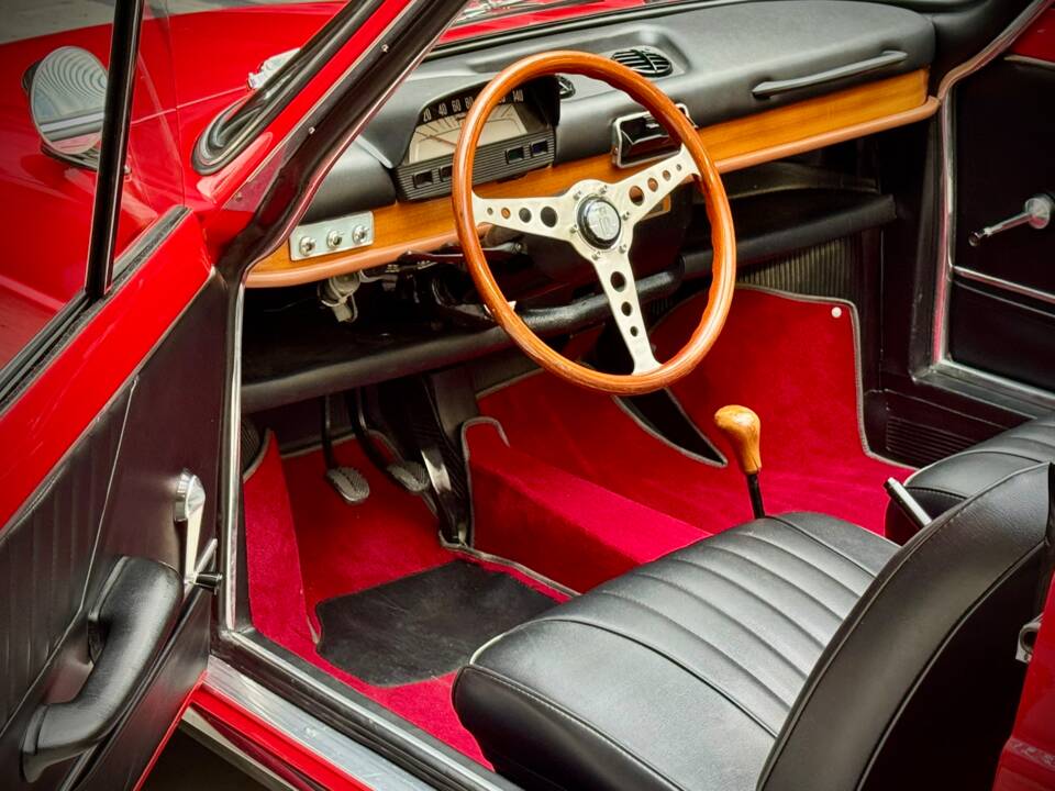 Imagen 10/21 de FIAT 850 Spider (1968)