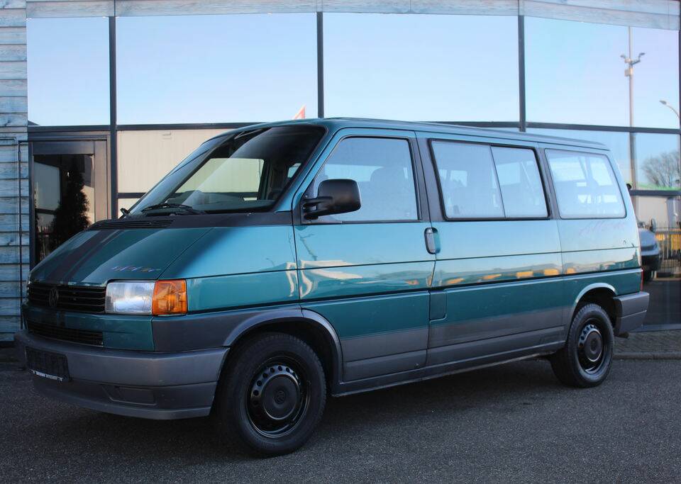 Imagen 5/8 de Volkswagen T4 Multivan 2.5 (1995)