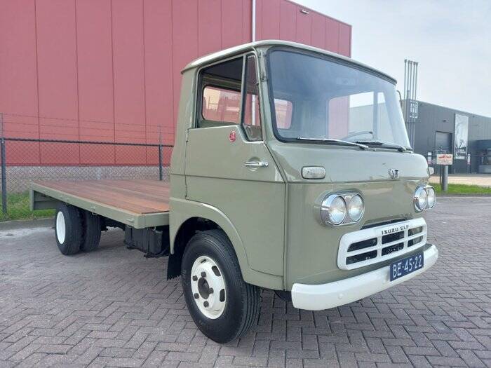 Afbeelding 7/7 van Isuzu Elf (1968)