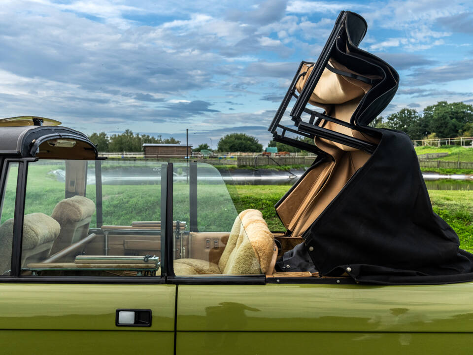 Immagine 36/102 di Land Rover Range Rover Classic Rometsch (1985)