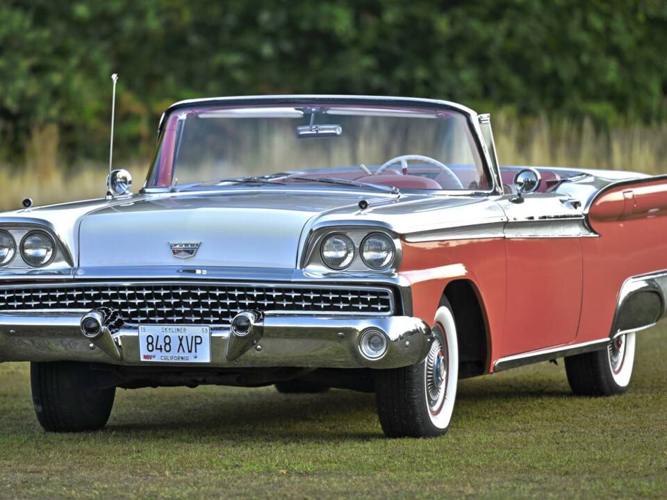 Bild 3/50 von Ford Fairlane 500 Skyliner (1959)