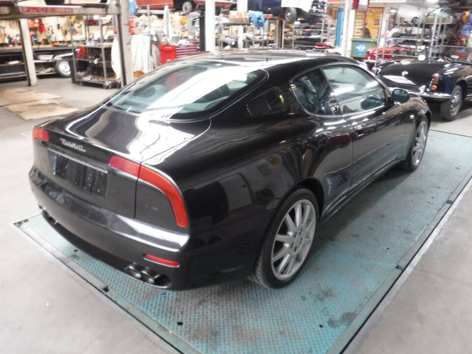 Bild 46/47 von Maserati 3200 GT (1998)