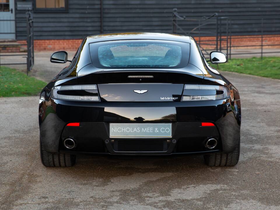 Bild 42/74 von Aston Martin V12 Vantage (2012)