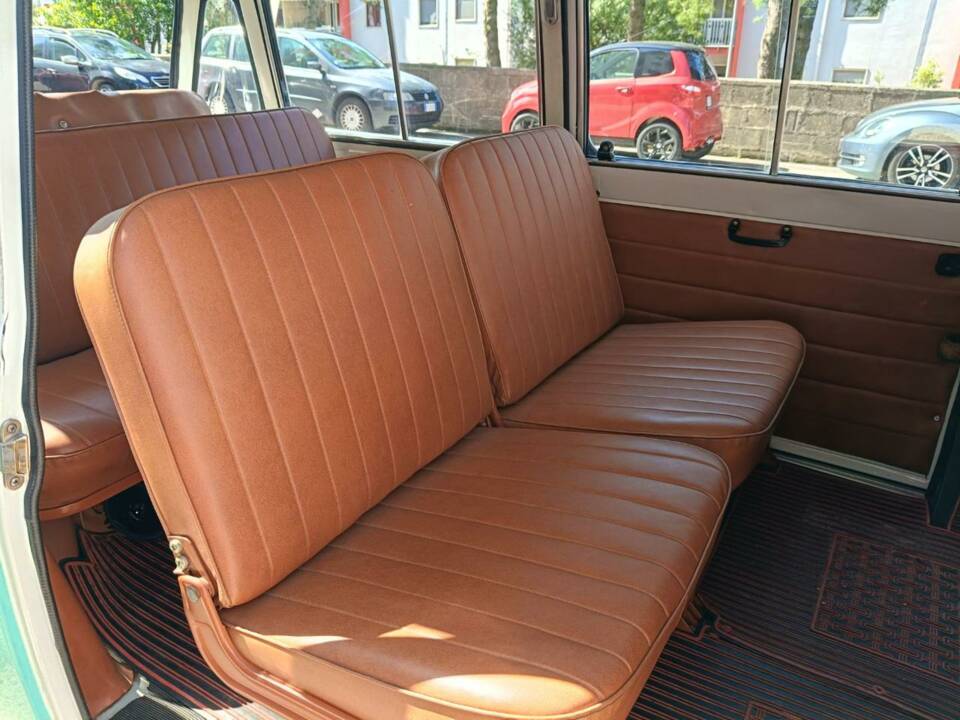 Image 44/50 of FIAT 850 Familiare (1972)