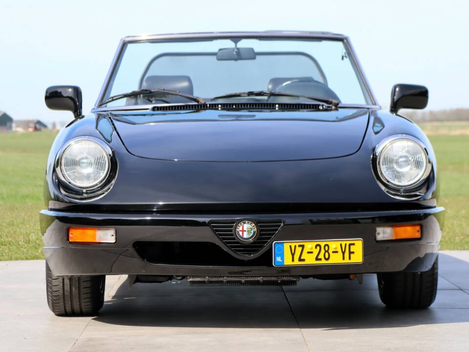 Afbeelding 15/50 van Alfa Romeo 2.0 Spider (1991)