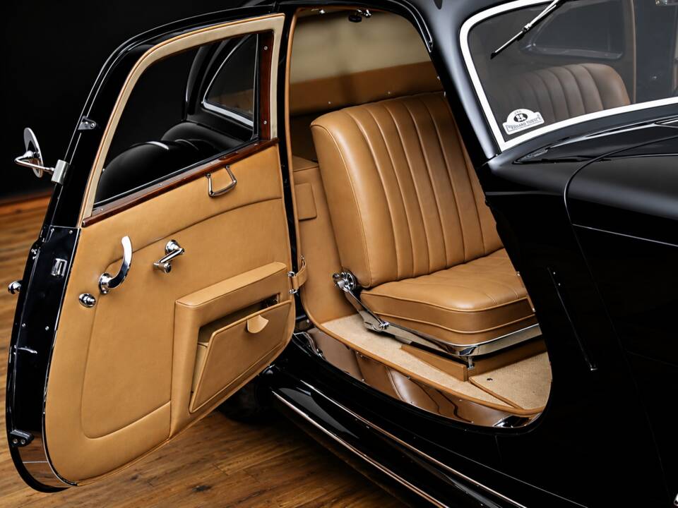 Image 9/12 of Mercedes-Benz 540 K (1936)