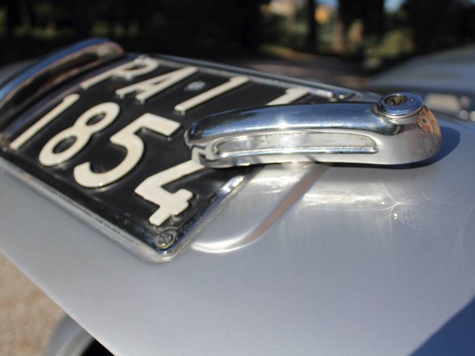 Image 38/50 of Lancia Aurelia B20 GT 2500 (1957)