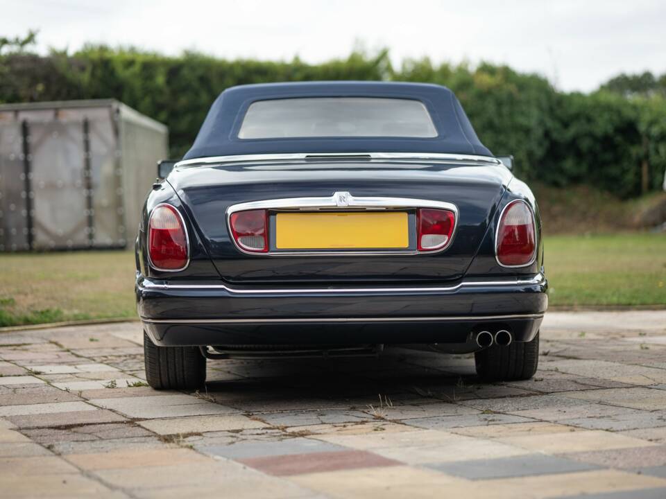 Image 10/50 de Rolls-Royce Corniche V (2000)