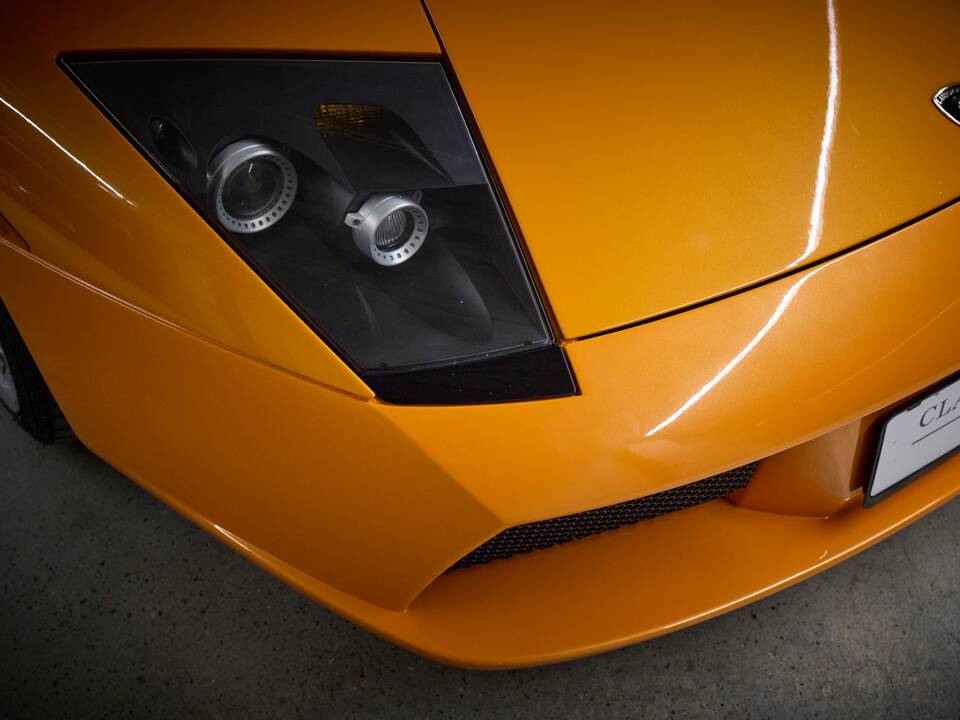 Image 90/99 of Lamborghini Murciélago (2003)