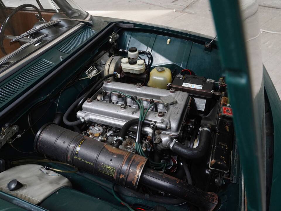 Image 83/83 of Alfa Romeo 1750 Berlina (1970)