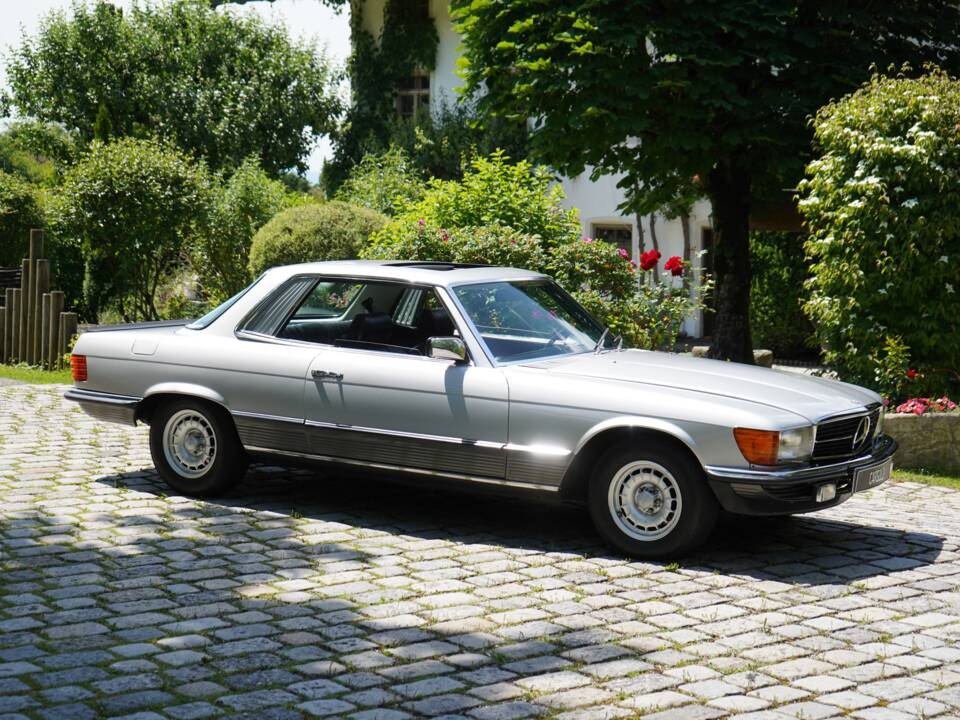 Imagen 8/29 de Mercedes-Benz 500 SLC (1980)