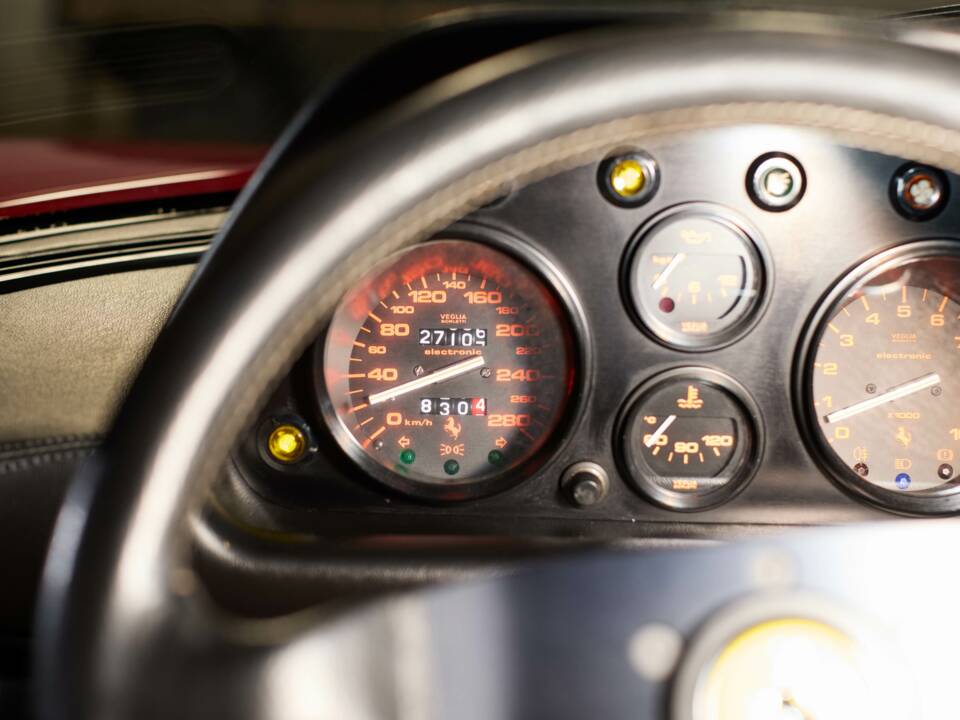 Image 49/79 of Ferrari 328 GTB (1985)